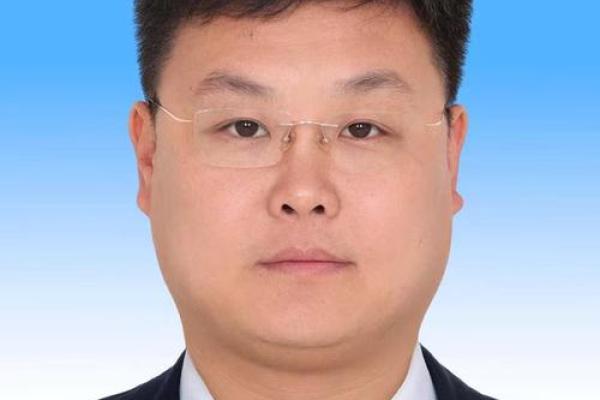 姓靳的名人-姓名学-华易算命网姓名 姓靳的名人-姓名学-华易算命网姓名